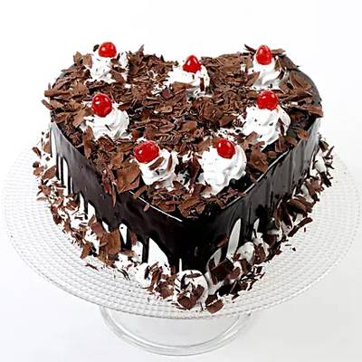 Flakey Hearts Black Forest Cake Half Kg