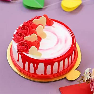 In Love Strawberry Cake-